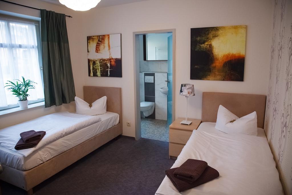 Cityhotel Jena Am Paradies Room photo